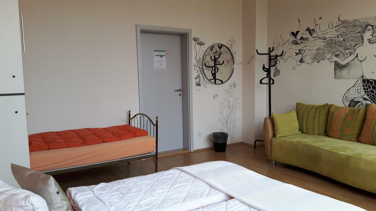 Hostel Stralsund Exterior photo